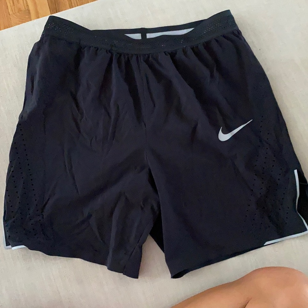 Men’s Nike Aeroswift Shorts - Size M